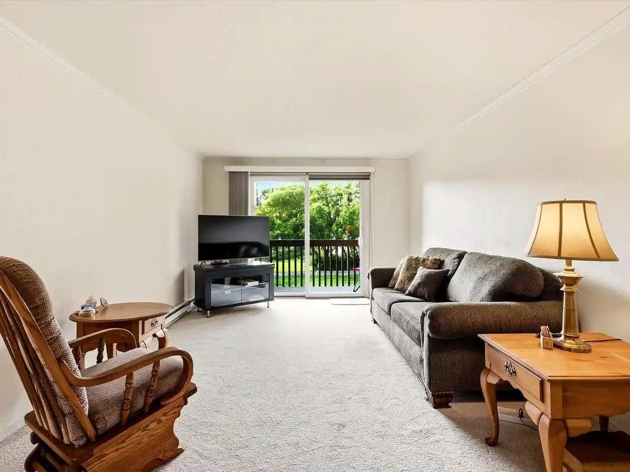 2nd image of 502 Front St St, De Pere, WI 54115