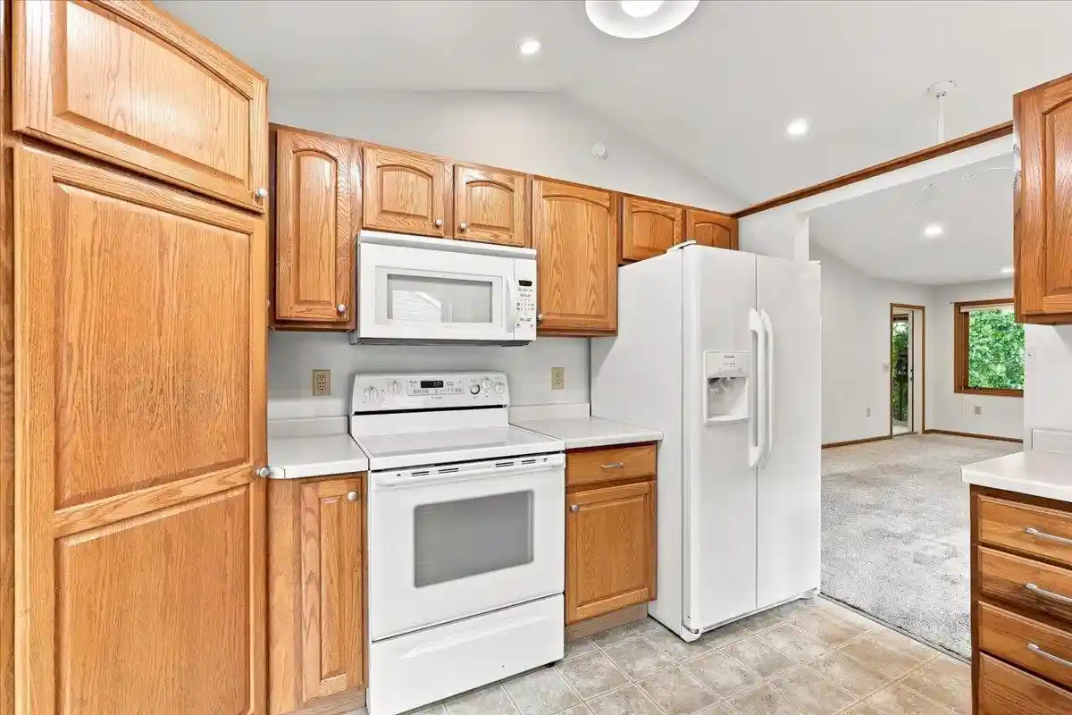 Photo 3 of Condo for sale at 615 Kensington Square Square, Stoughton, WI 53589 | MLS# 2029963 | Listing updated on 2026-08-20