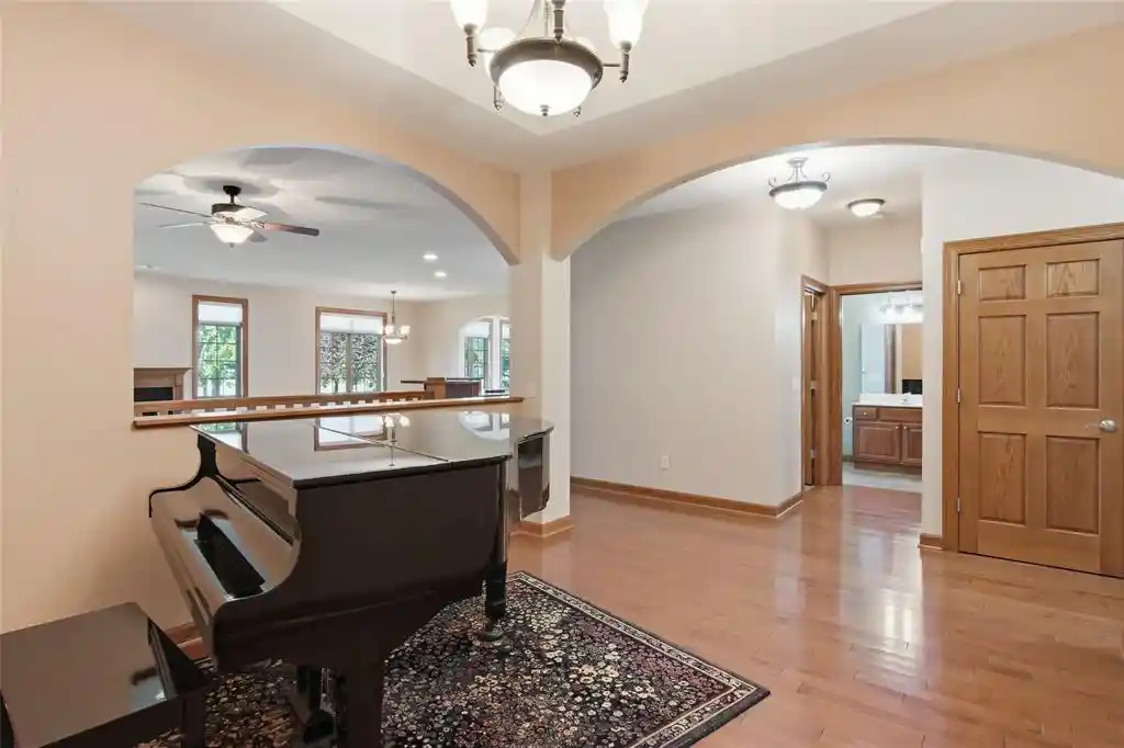 Photo 3 of Condo for sale at 2912 Putnam Glen Pl Pl, Eau Claire, WI 54701 | MLS# 1603994 | Listing updated on 2026-10-09
