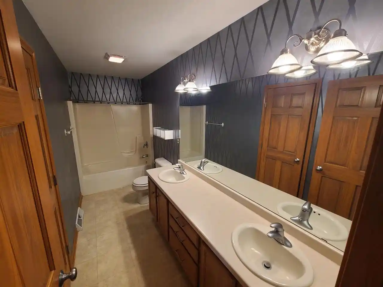 Photo 3 of Single family home for sale at W220s3864 Crestview Dr Dr, Waukesha, WI 53189 | MLS# 1975264 | Listing updated on 2026-09-25