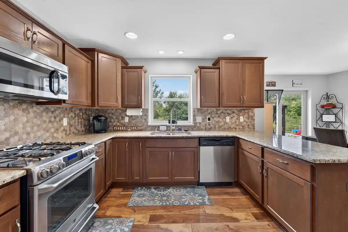 31st image of 10421 Prairie Crossing Dr Dr, Caledonia, WI 53126 | MLS# 1975267