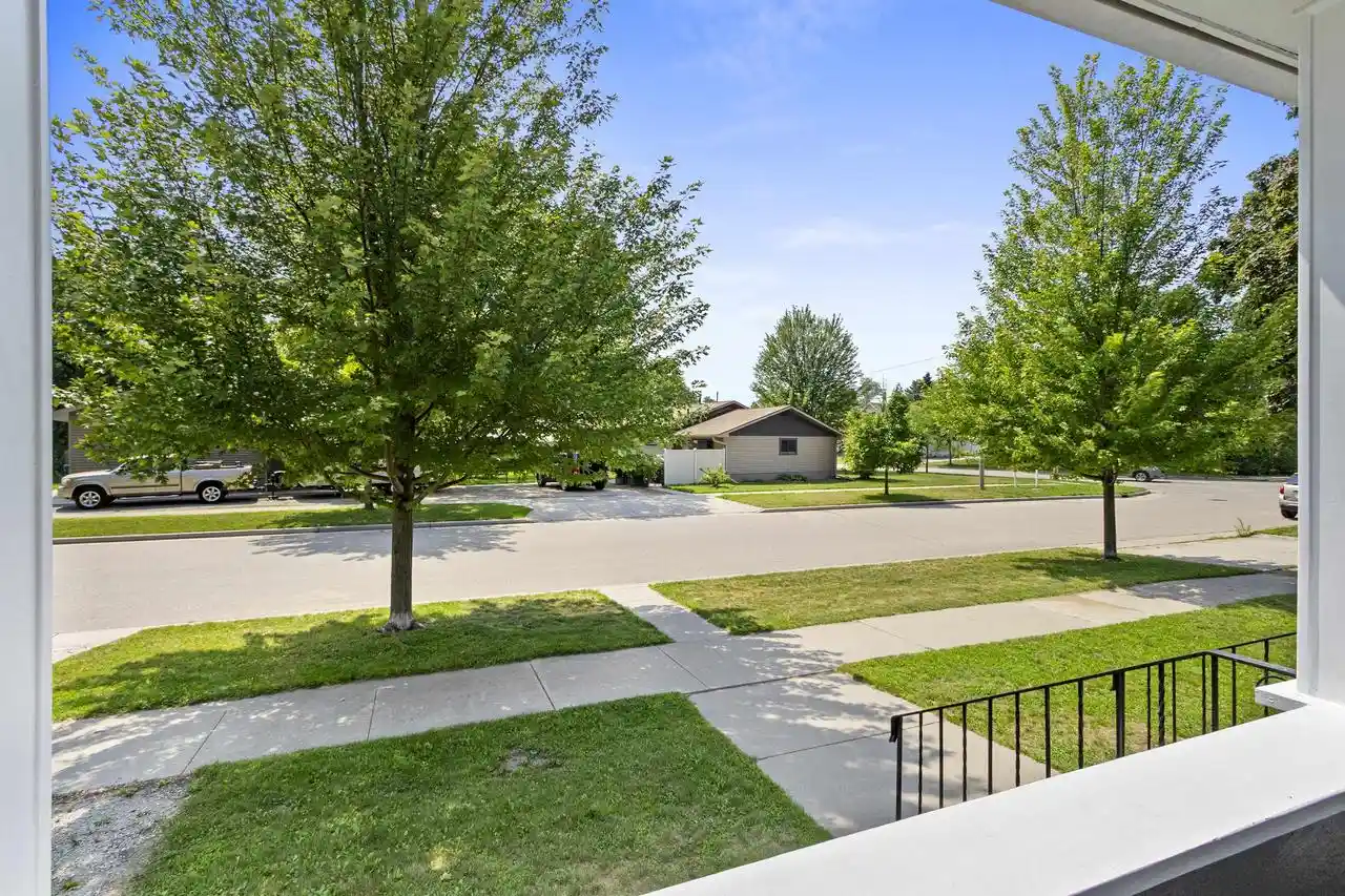 45th image of 1030 Elizabeth Avenue Avenue, Marinette, WI 54143 | MLS# 50330632