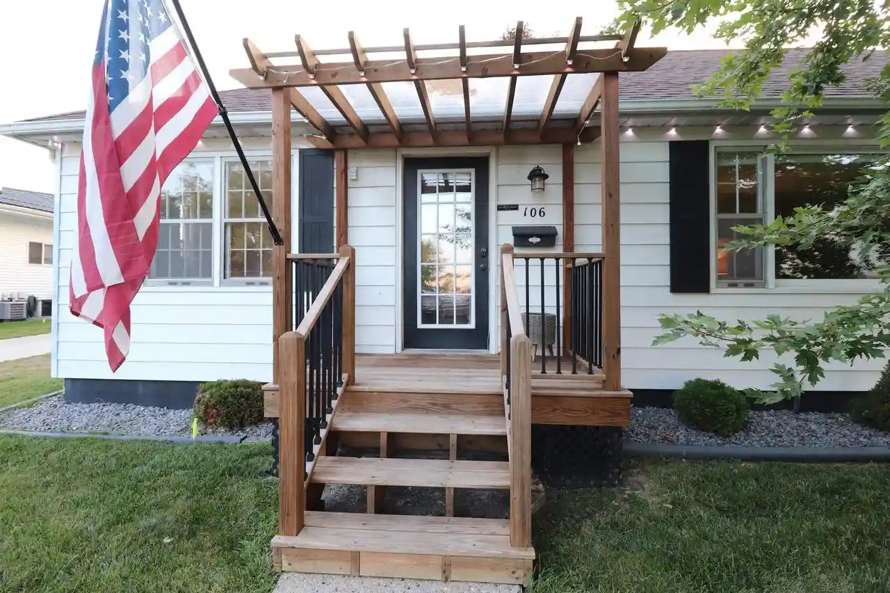 1st image of 106 S Main Street Street, Dodgeville, WI 53533 | MLS# 2029970