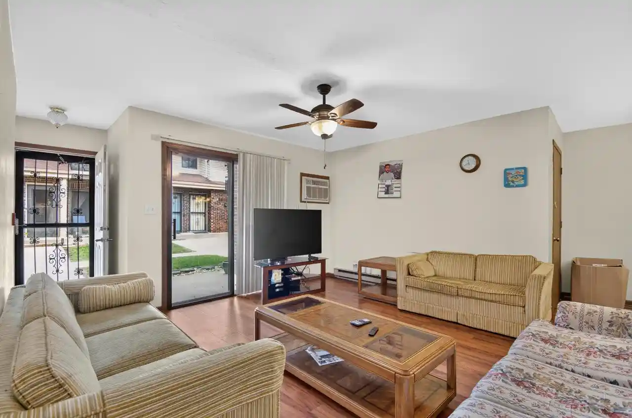 2nd image of 7209 57th Ave Ave, Kenosha, WI 53142