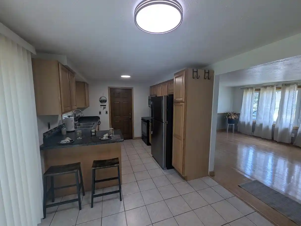 3rd image of 1640 S Westhaven Dr Dr, Oshkosh, WI 54904 | MLS# 50330630