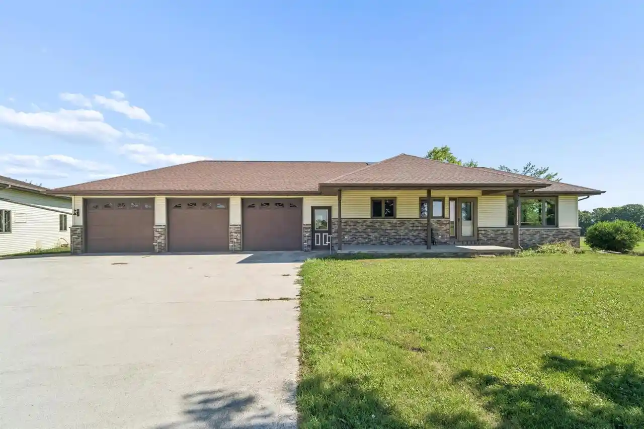 Photo 1 of Single family home for sale at N3200 Minahan Road Road, Chilton, WI 53014 | MLS# 50330615 | Listing updated on 2026-09-13