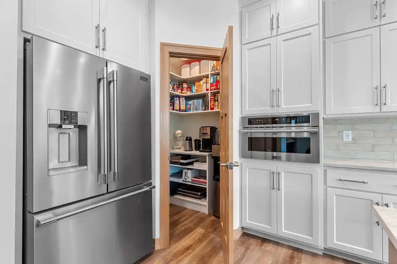 Photo 3 of Single family home for sale at 4049 Brussels Way Way, Green Bay, WI 54313 | MLS# 50330621 | Listing updated on 2026-09-23