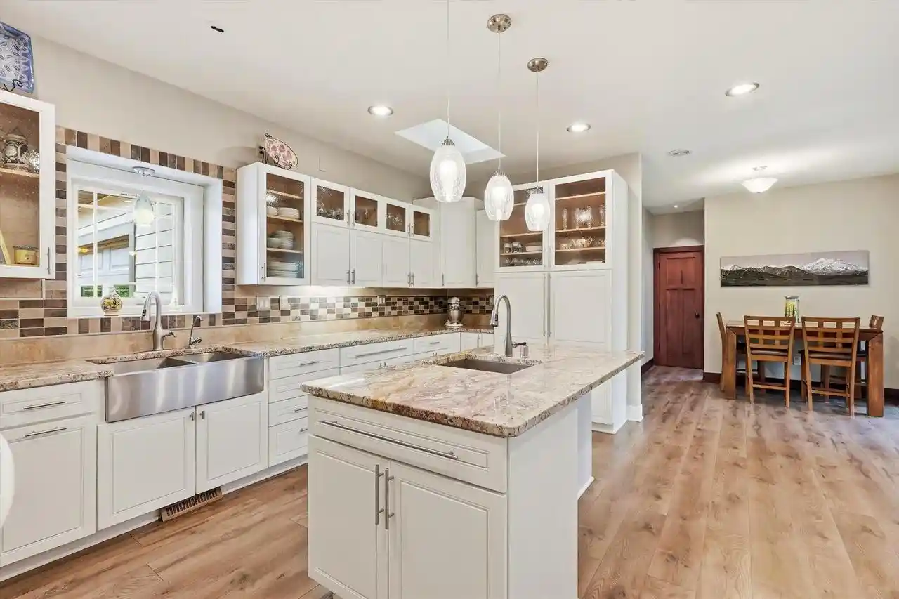 Photo 3 of Single family home for sale at 1551 Fox River Run Run, Mukwonago, WI 53149 | MLS# 1975277 | Listing updated on 2026-09-18