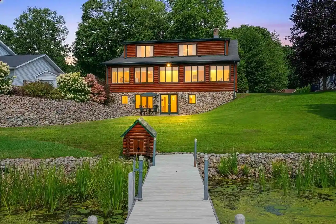 Photo 1 of Single family home for sale at 240 Alpine Dr Dr, Shawano, WI 54166 | MLS# 50330640 | Listing updated on 2026-09-10