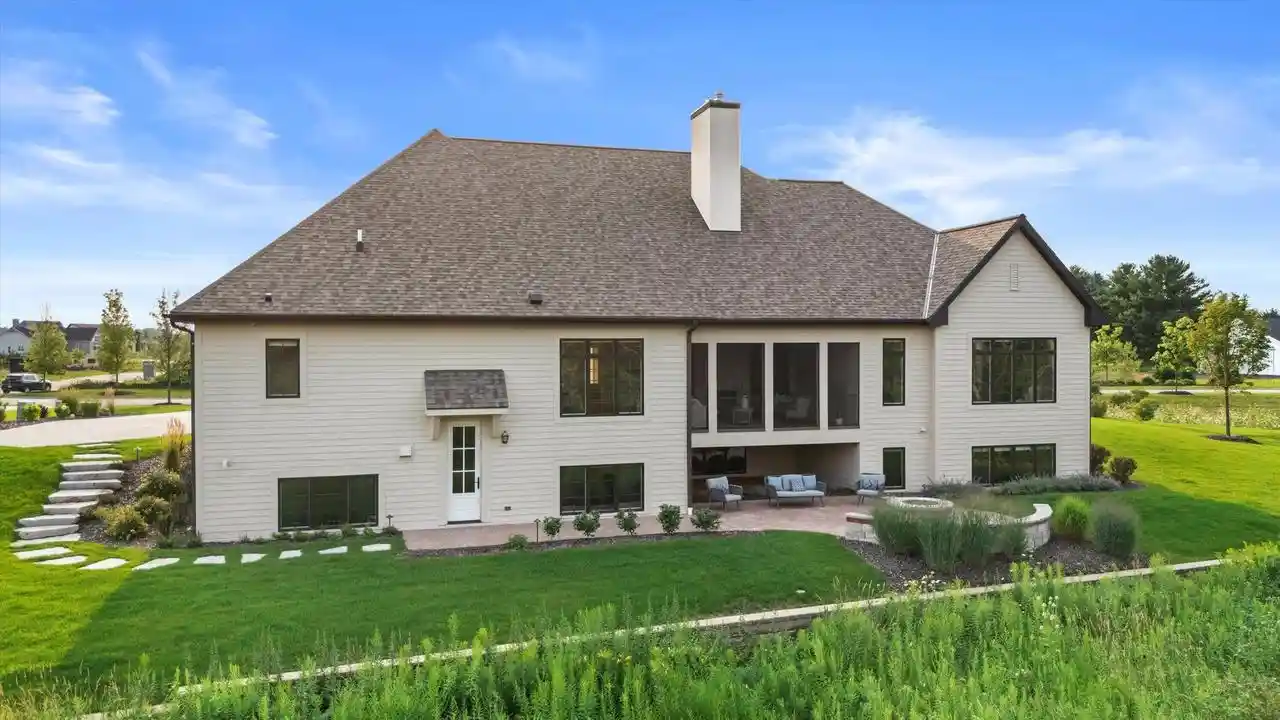 2nd image of 4790 Westridge Dr Dr, Brookfield, WI 53045 | MLS# 1975288