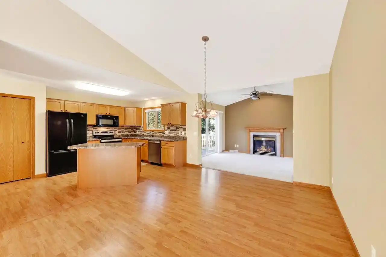 Photo 3 of Sale Pending at 601 Viking View Dr Dr #8, Reedsburg, WI 53959 | MLS# 2029981 | Listing updated on 2026-09-09