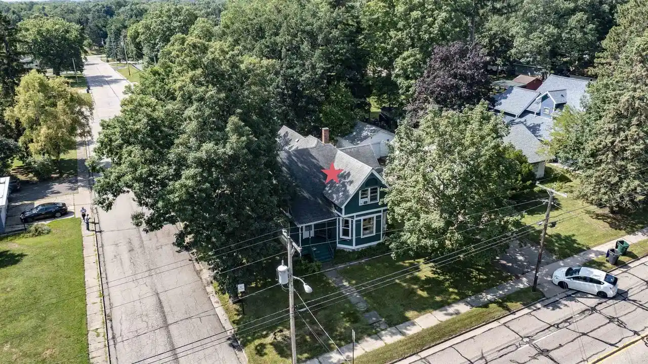 26th image of 603 W Fulton Street Street, Waupaca, WI 54981 | MLS# 50330653