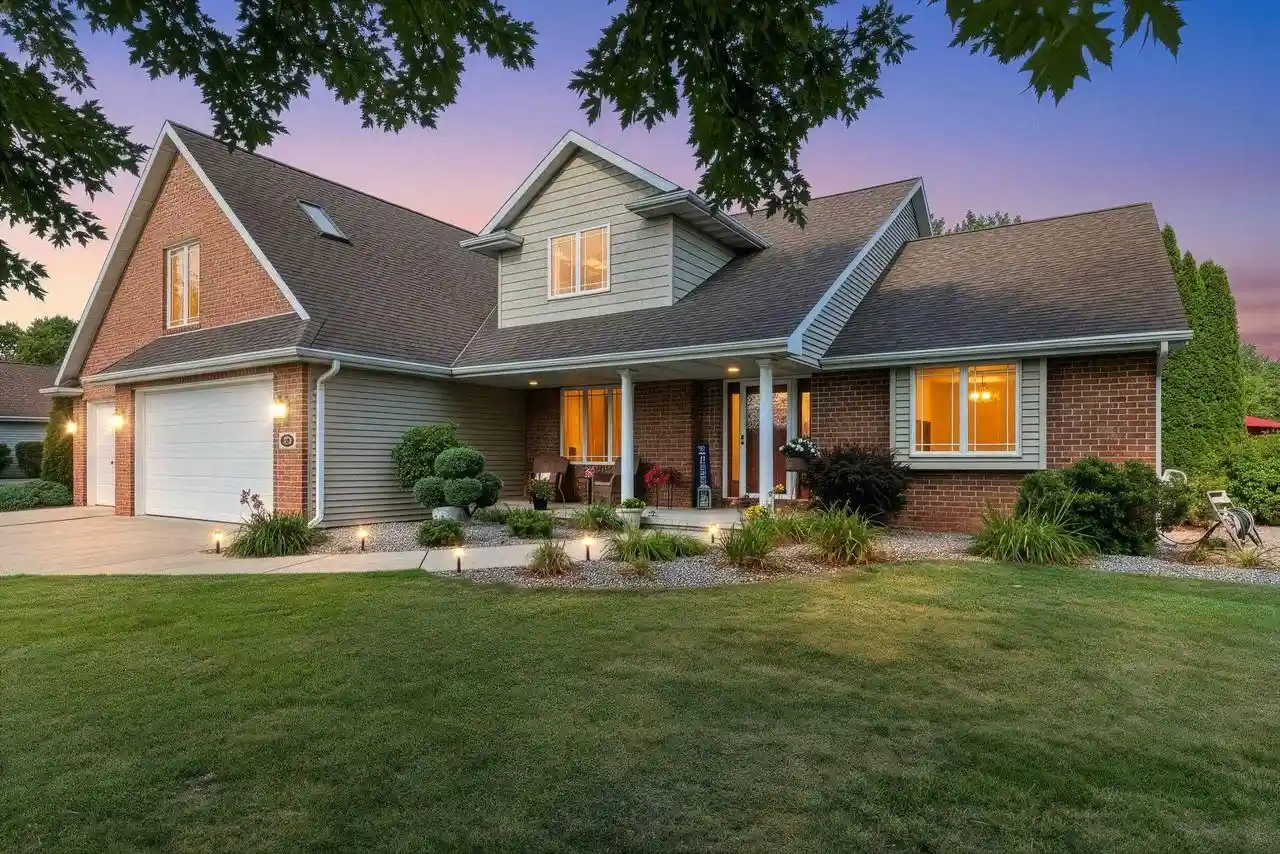1st image of 3110 Seafarer Way Way, Suamico, WI 54173 | MLS# 50330600