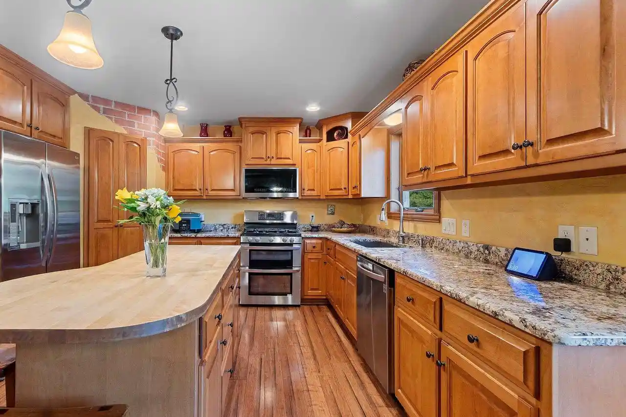Photo 3 of Single family home for sale at 3110 Seafarer Way Way, Suamico, WI 54173 | MLS# 50330600 | Listing updated on 2026-08-22