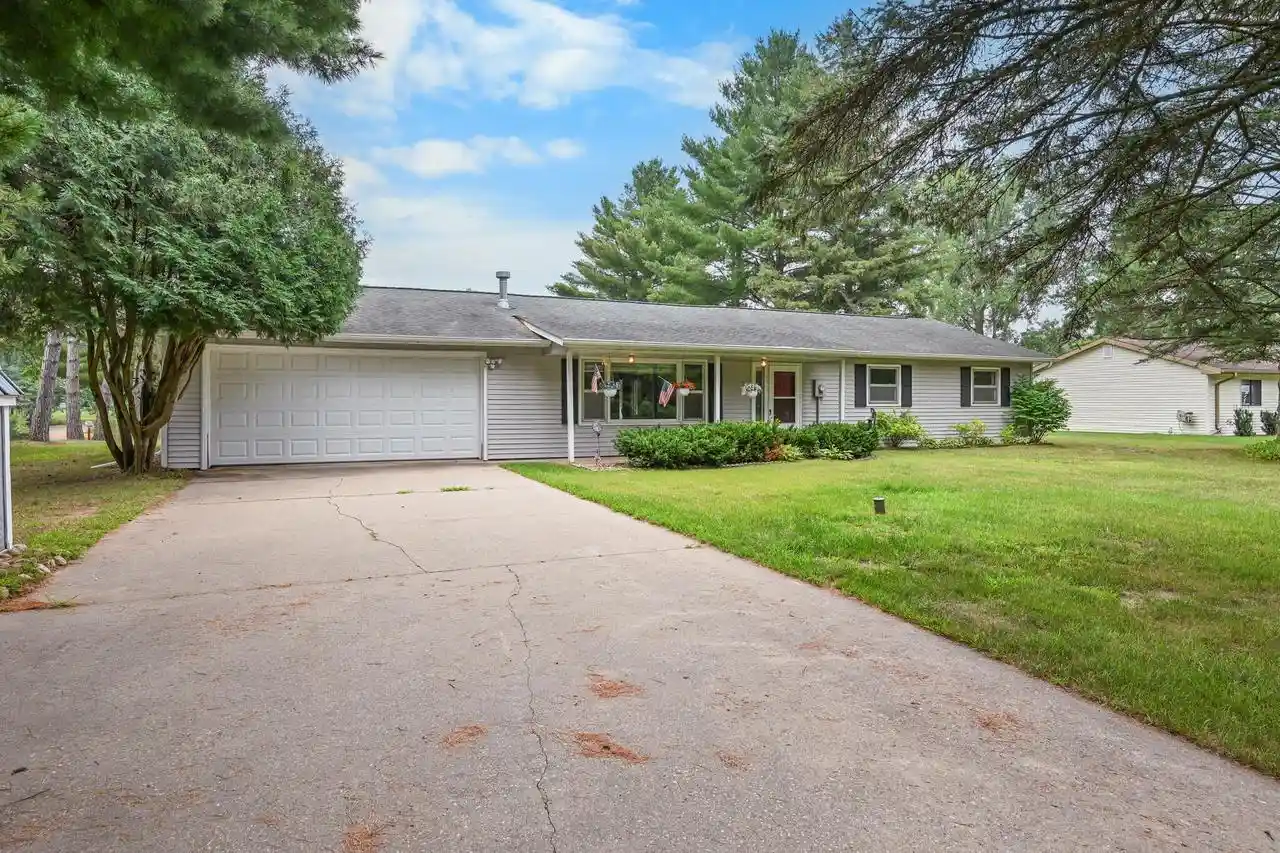 28th image of N264 Hidden Springs Dr Dr, Neshkoro, WI 54960 | MLS# 1975302