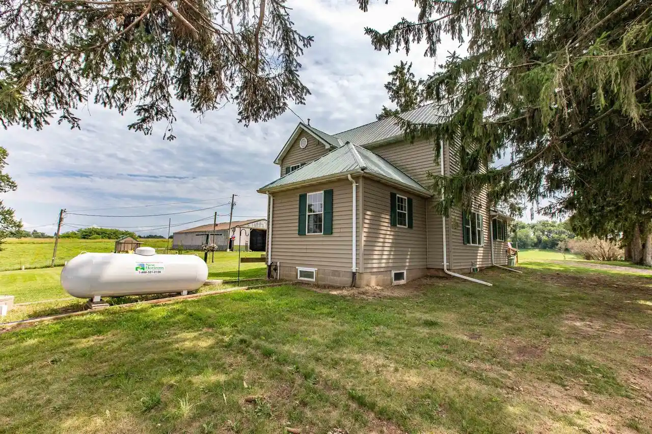 3rd image of 15941 County Rd T, Boscobel, WI 53805 | MLS# 2029988