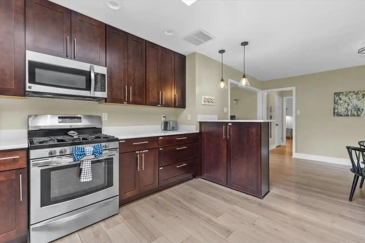2nd image of 114 113th Street Street, Pleasant Prairie, WI 53158 | MLS# 1975305