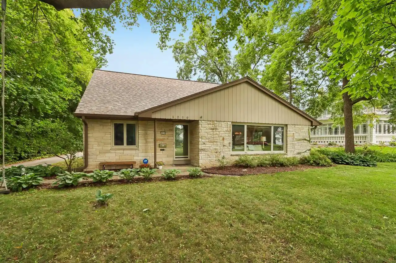 image of 1210 E Broadway, Waukesha, WI 53186 | MLS# 1975308