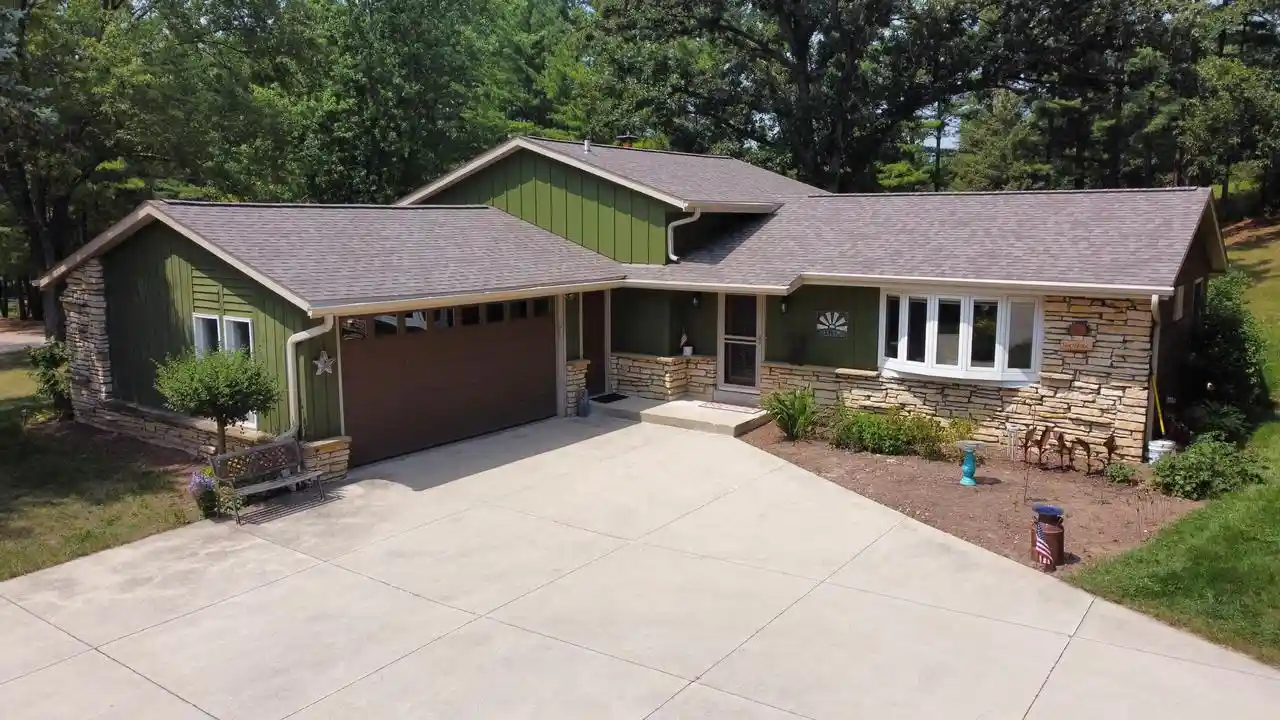 1st image of 967 Wisconsin 83, Hartford, WI 53027 | MLS# 1975310