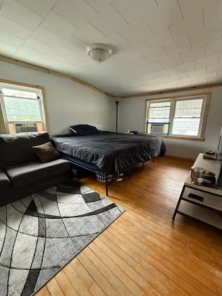 2nd image of 831 Winnebag0 Avenue Avenue, Oshkosh, WI 54901 | MLS# 50330661