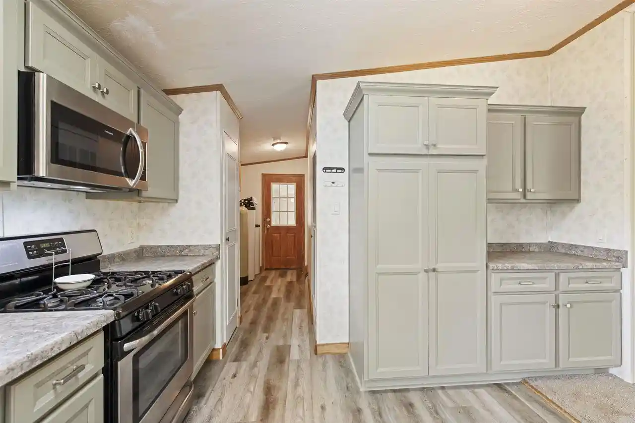 42nd image of N3355 Bay De Noc Dr Dr, Menominee, MI 49858 | MLS# 50330664
