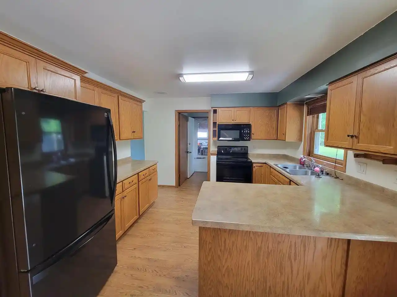2nd image of 1004 Honey Creek Road Road, Oshkosh, WI 54904 | MLS# 50330637