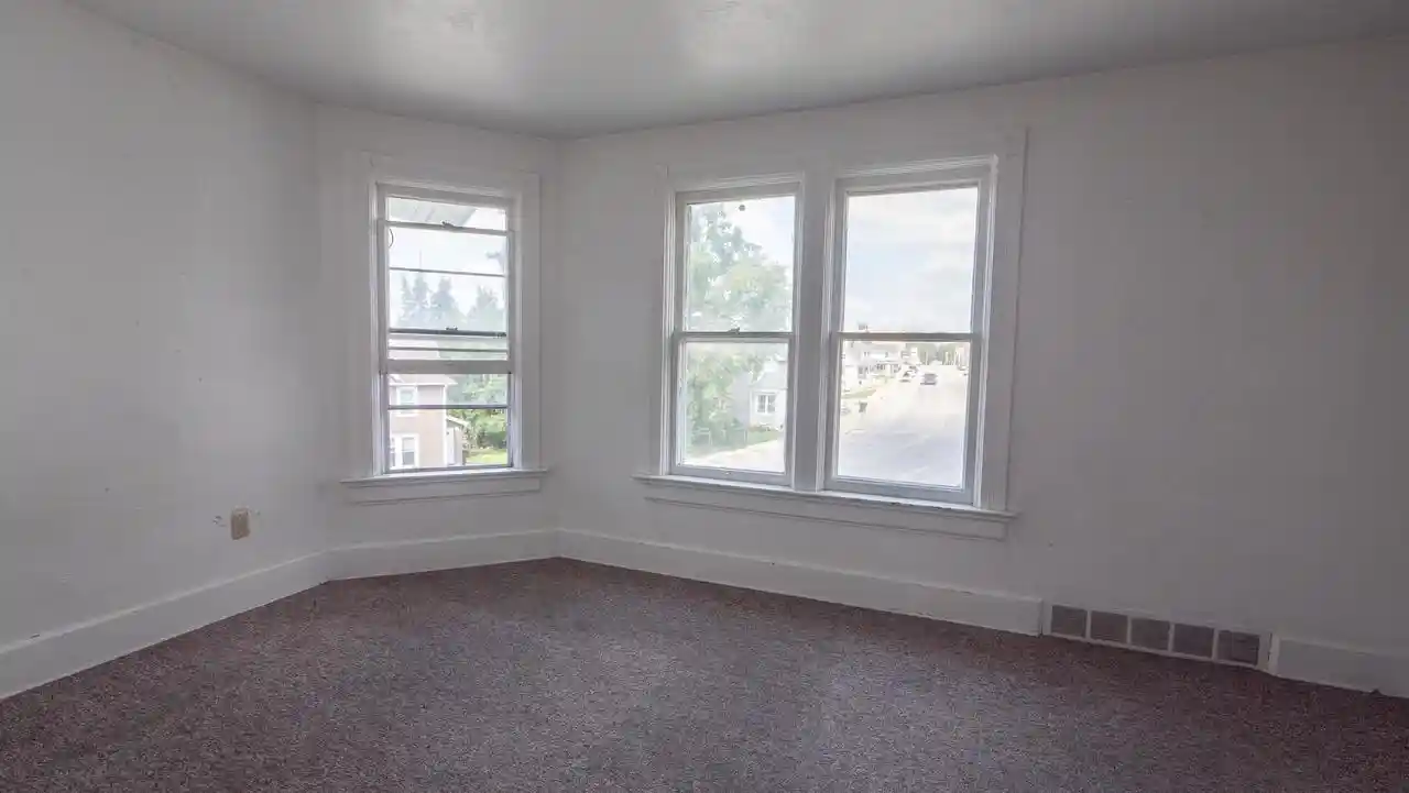 24th image of 309 W Fond Du Lac Street Street, Ripon, WI 54971 | MLS# 50330672