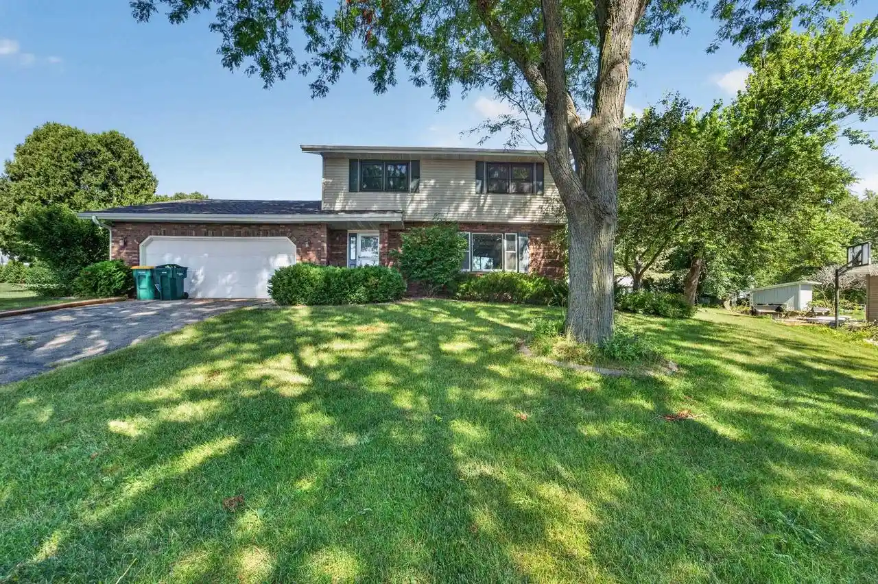 1st image of 4552 Falcon Court Court, Cottage Grove, WI 53527 | MLS# 2029997