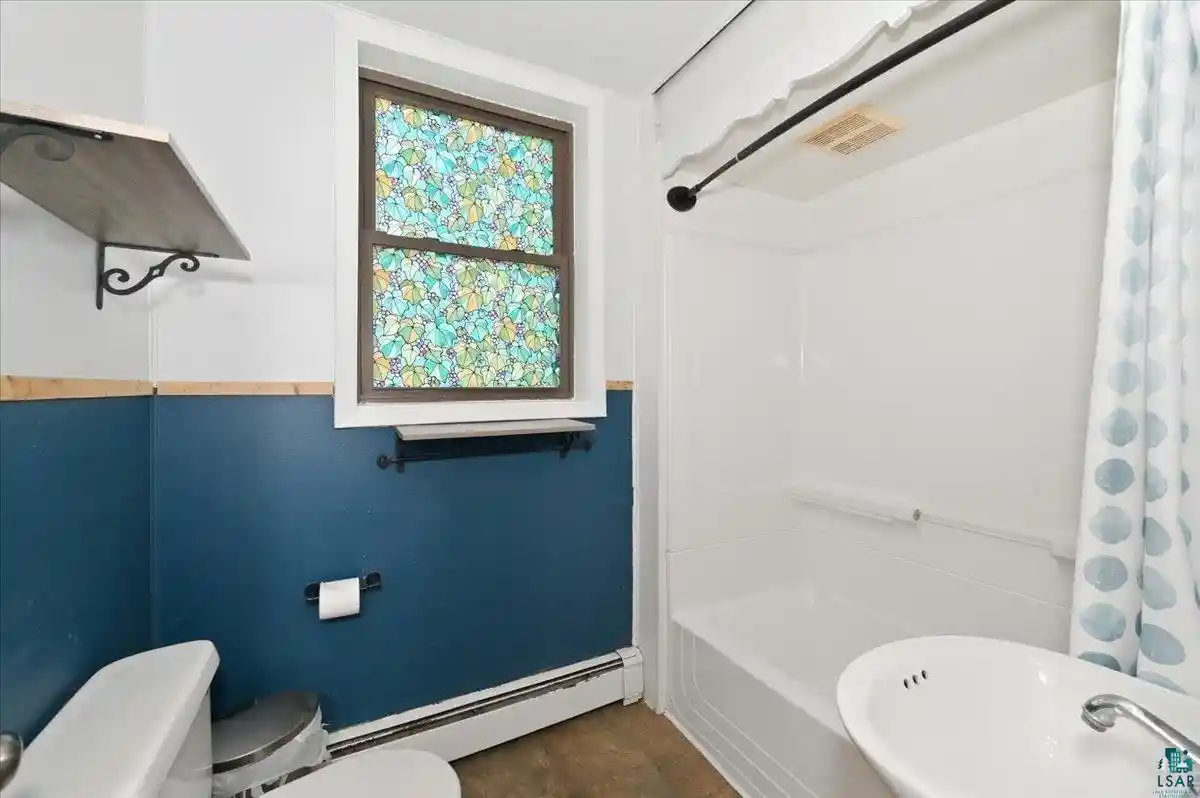 Photo 4 of Single family home for sale at 2334 Banks Ave Ave, Superior, WI 54880 | MLS# 6127234 | Listing updated on 2026-10-06