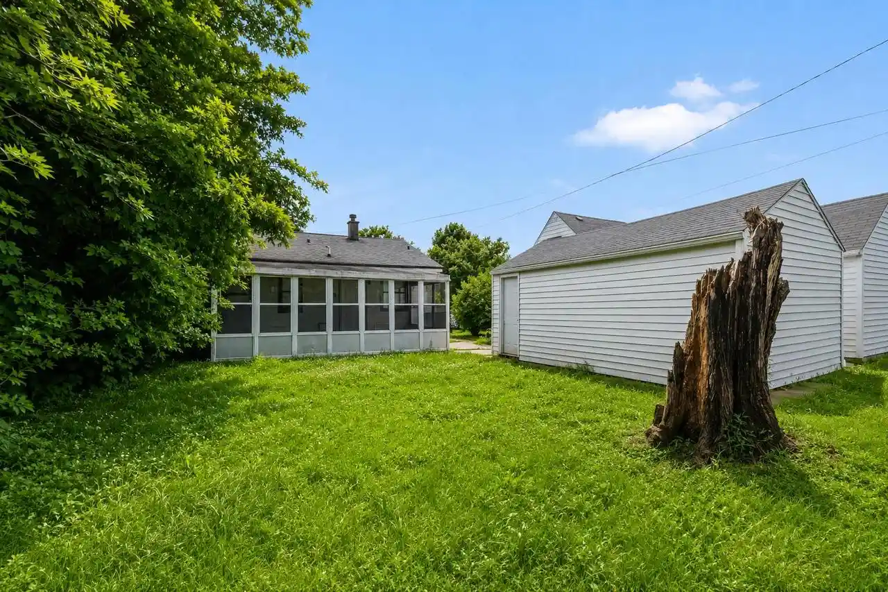 5th image of 5695 N 57Th Street Street, Milwaukee, WI 53218 | MLS# 1975327