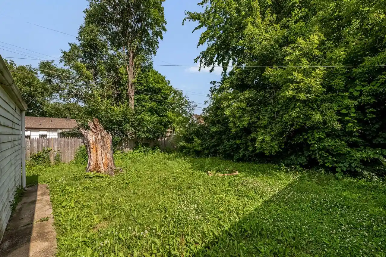 6th image of 5695 N 57th Street Street, Milwaukee, WI 53218 | MLS# 1975327