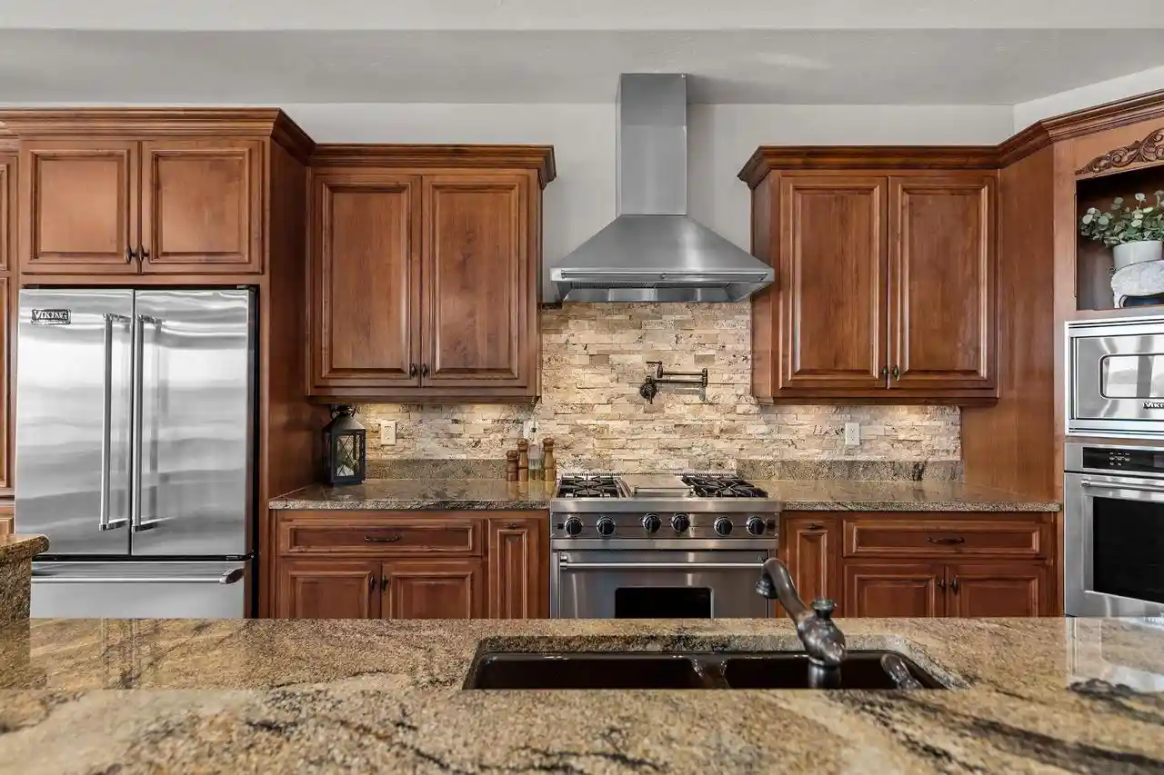 Photo 4 of Single family home for sale at 1056 Harbor Lights Road Road, Suamico, WI 54173 | MLS# 50330673 | Listing updated on 2026-09-02