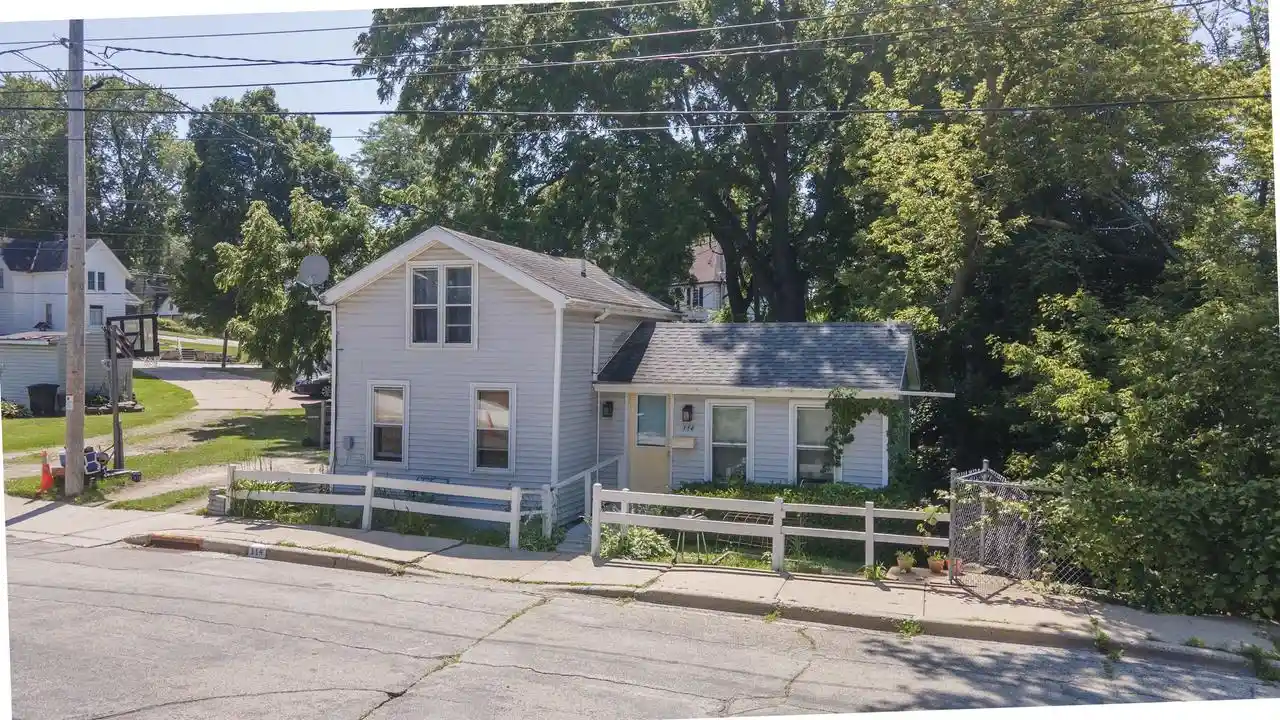 3rd image of 114 Washington Street Street, Ripon, WI 54971 | MLS# 50330674