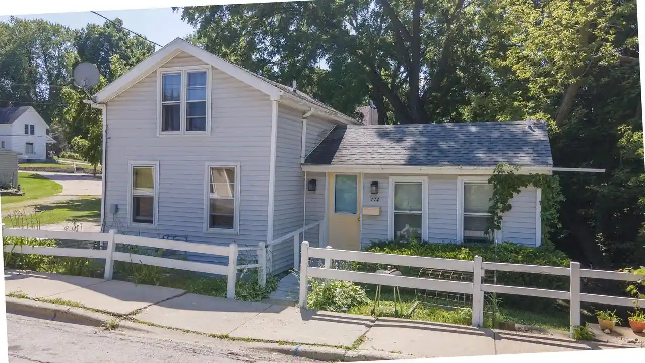 4th image of 114 Washington Street Street, Ripon, WI 54971 | MLS# 50330674
