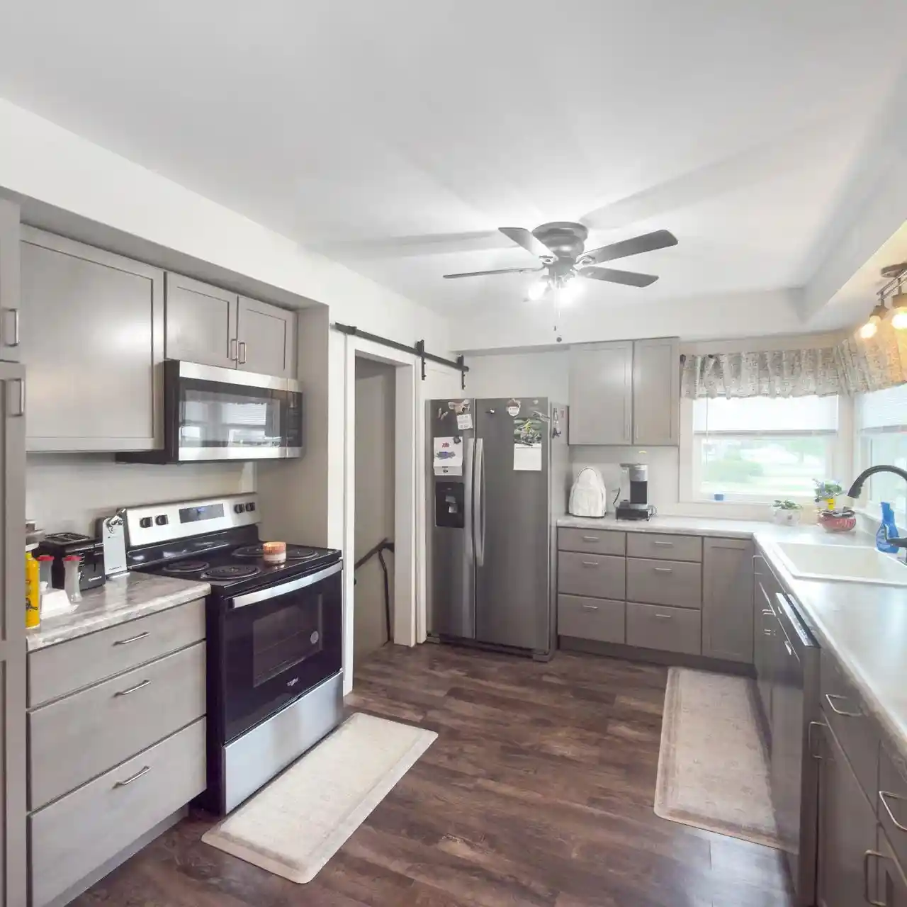 4th image of 2250 Shore Dr Dr, Marinette, WI 54143 | MLS# 50330679