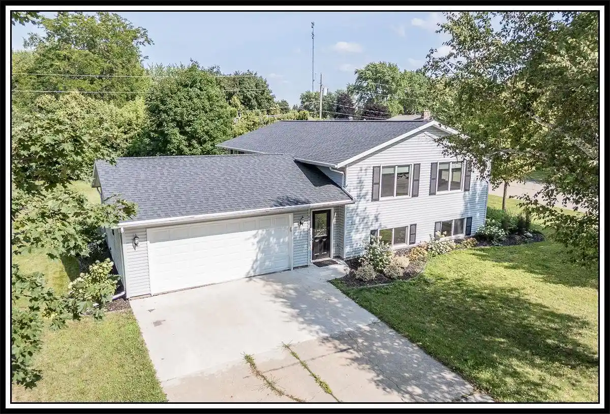 1st image of 1834 Dexter Street Street, New London, WI 54961 | MLS# 50330677