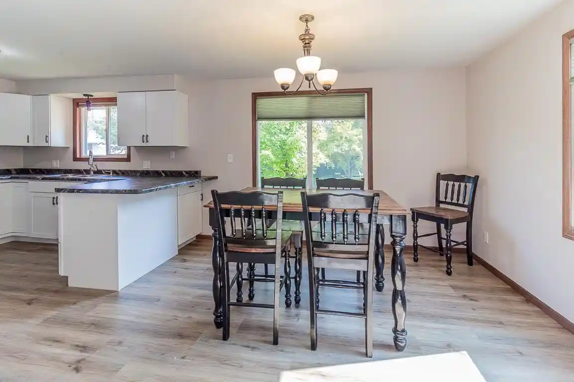 4th image of 1834 Dexter Street Street, New London, WI 54961 | MLS# 50330677