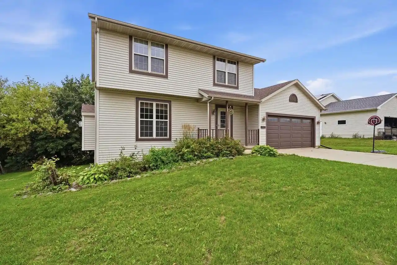 Photo 1 of Single family home for sale at 407 Kleine Street Street, Deerfield, WI 53531 | MLS# 2030006 | Listing updated on 2026-09-05
