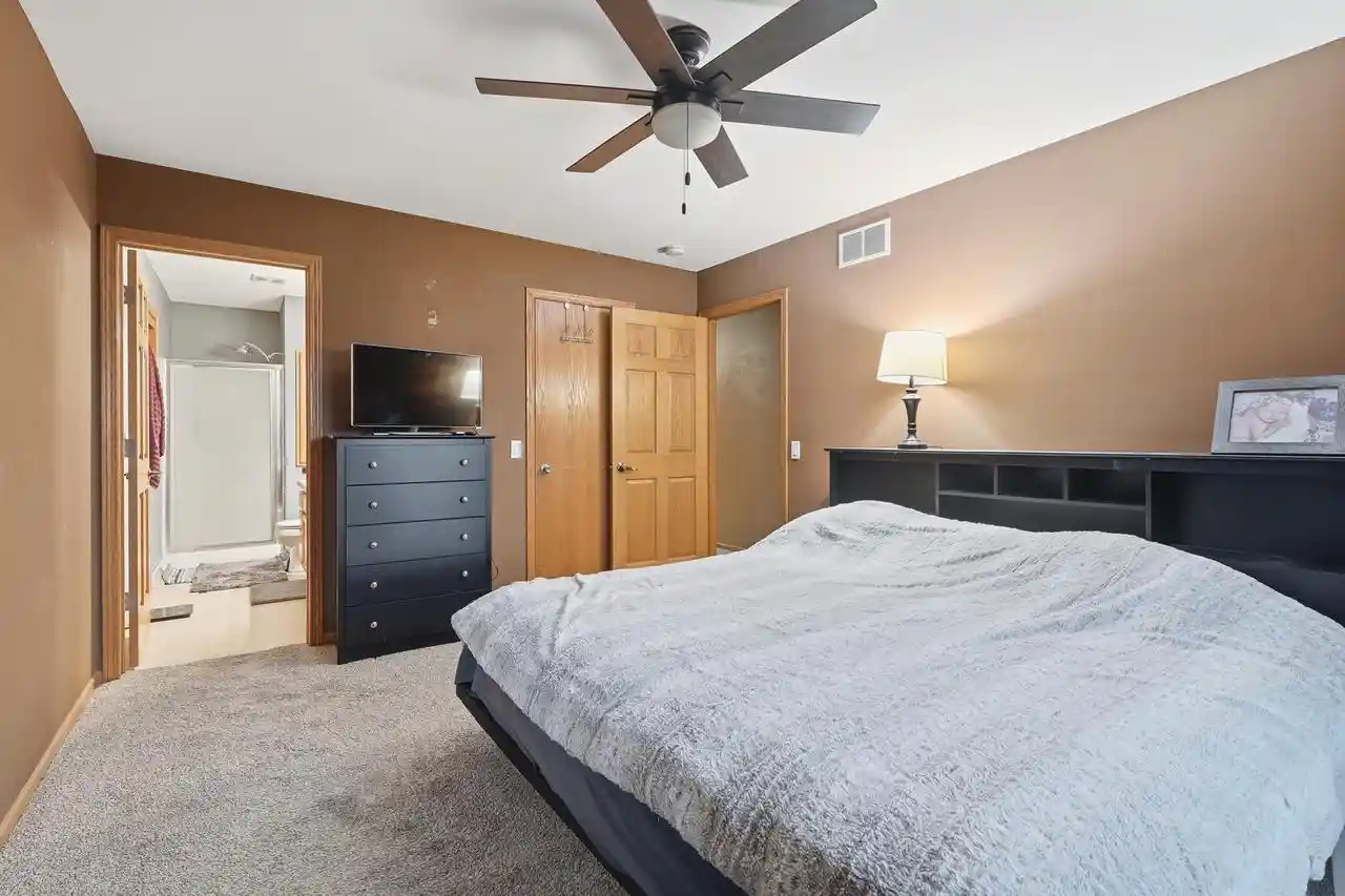 Photo 4 of Single family home for sale at 407 Kleine Street Street, Deerfield, WI 53531 | MLS# 2030006 | Listing updated on 2026-09-05