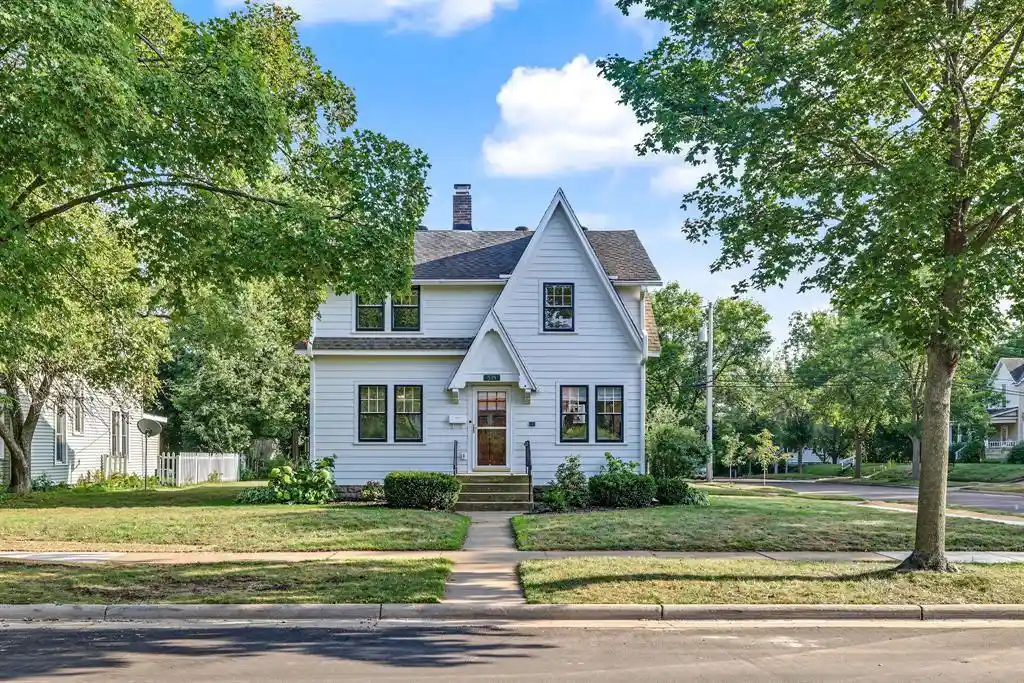 1st image of 539 W Grand Avenue Avenue, Eau Claire, WI 54703 | MLS# 1604033