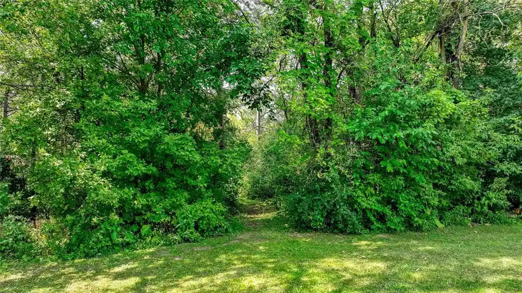 21st image of 5892 Graff Road Road, Eau Claire, WI 54701 | MLS# 1603925
