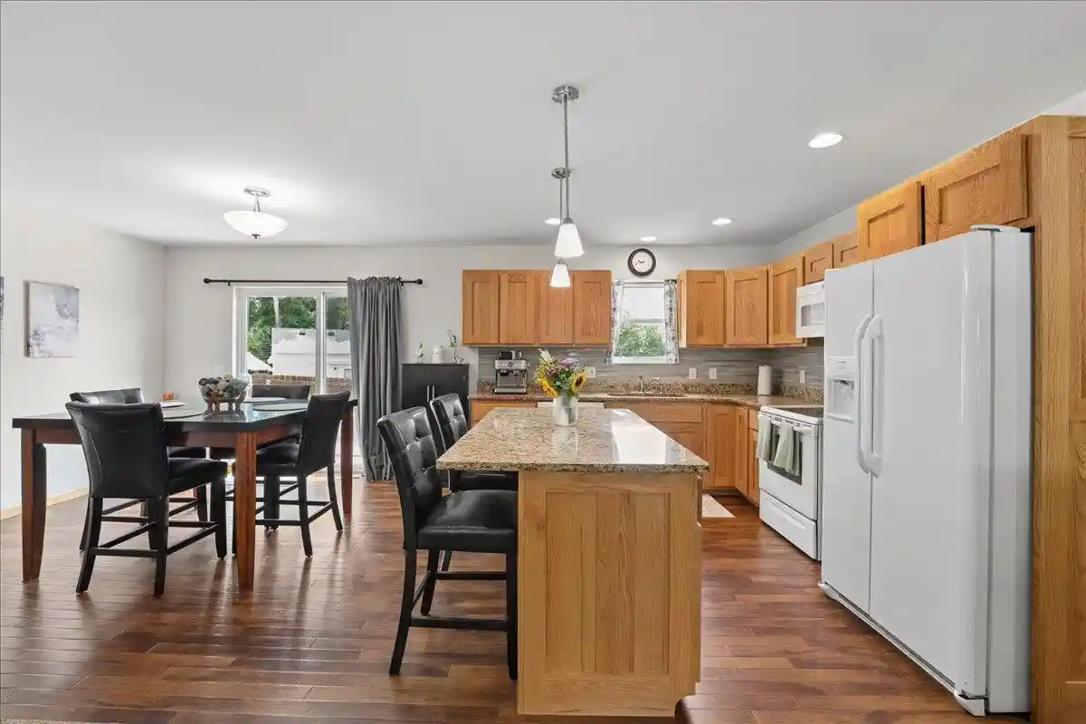 Photo 2 of Single family home for sale at 721 Grove Street Street, Baraboo, WI 53913 | MLS# 2030013 | Listing updated on 2026-09-22