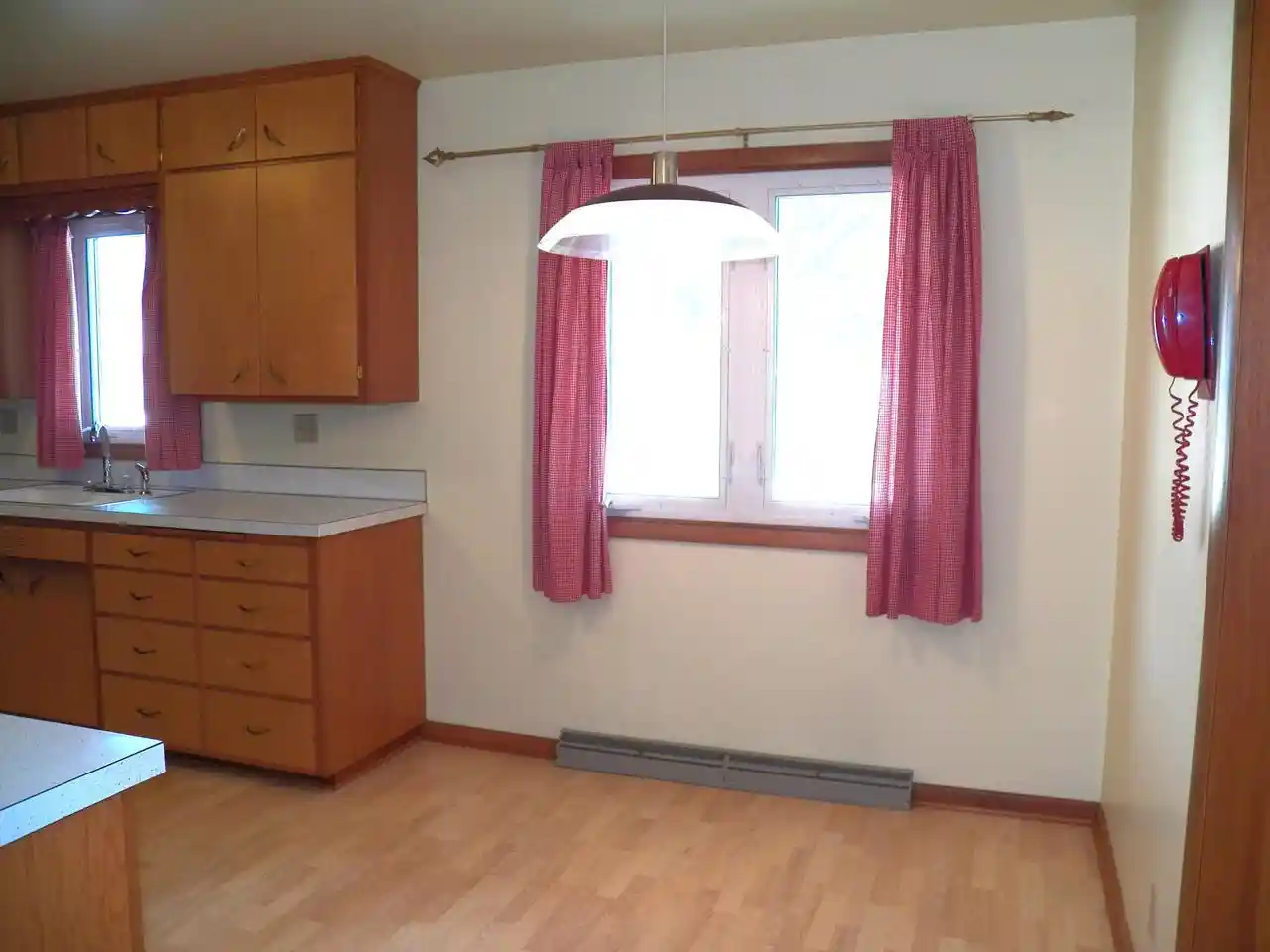 2nd image of 722 S 31 Street Street, Manitowoc, WI 54220 | MLS# 1975360