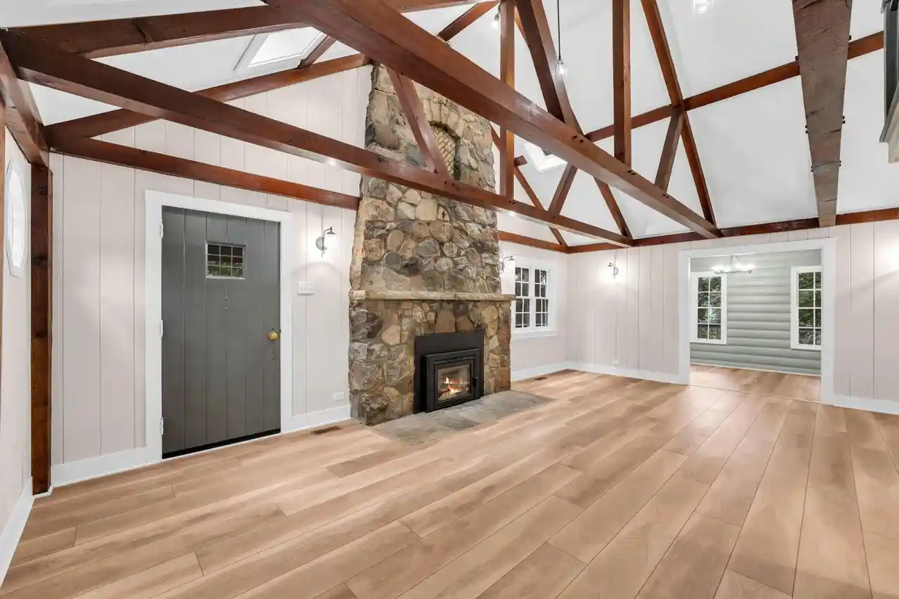 5th image of 30215 Forest Dr Dr, Burlington, WI 53105 | MLS# 1975364