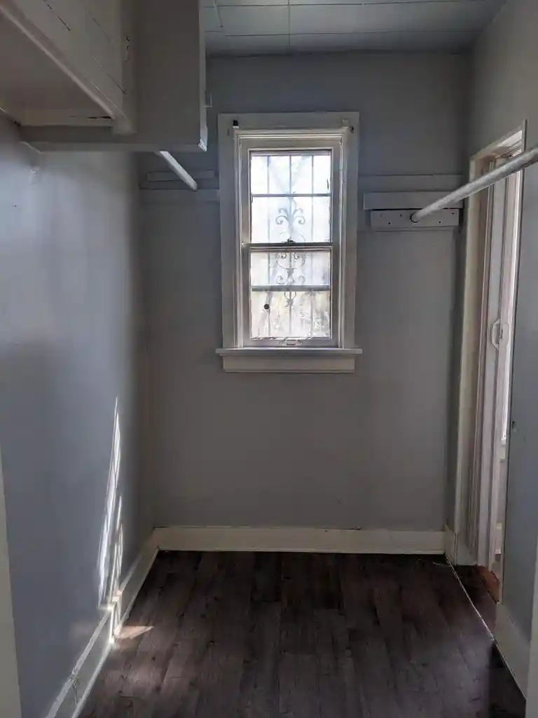 2nd image of 623 W Ring Street Street, Milwaukee, WI 53212 | MLS# 1975367