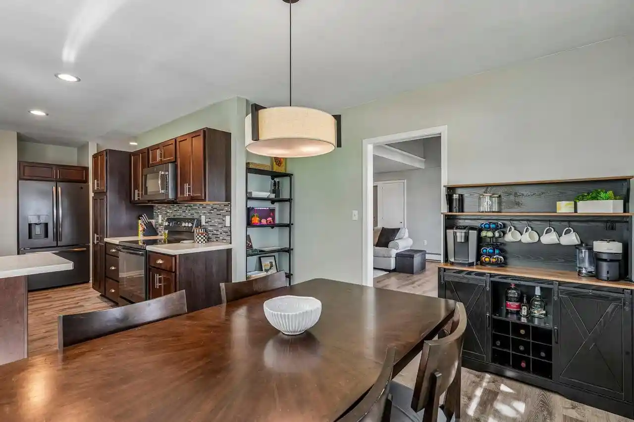 34th image of 425 W Wisconsin Avenue Avenue, Pewaukee, WI 53072 | MLS# 1975375