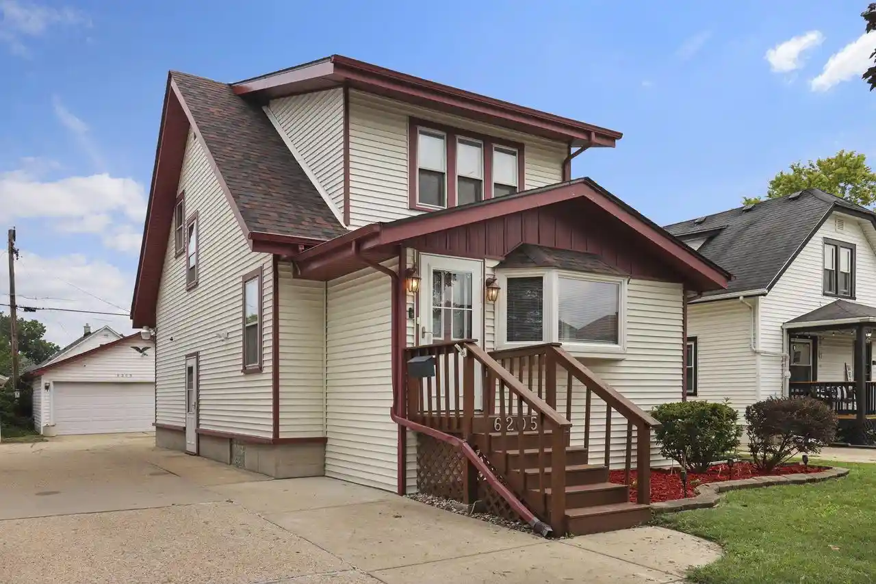 1st image of 6205 33rd Avenue Avenue, Kenosha, WI 53142 | MLS# 1975377