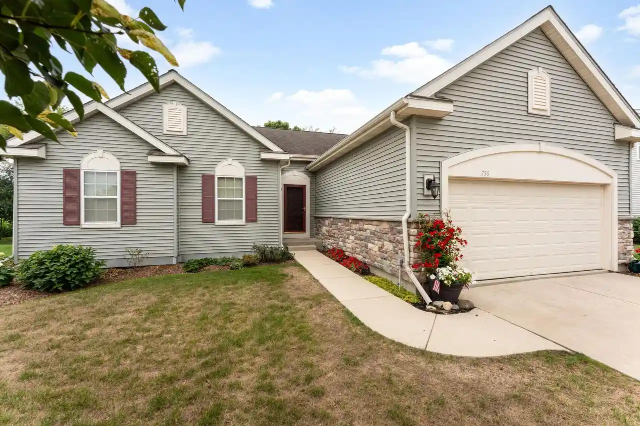 1st image of 755 Meadowview Lane Lane, Johnson Creek, WI 53038 | MLS# 1975385
