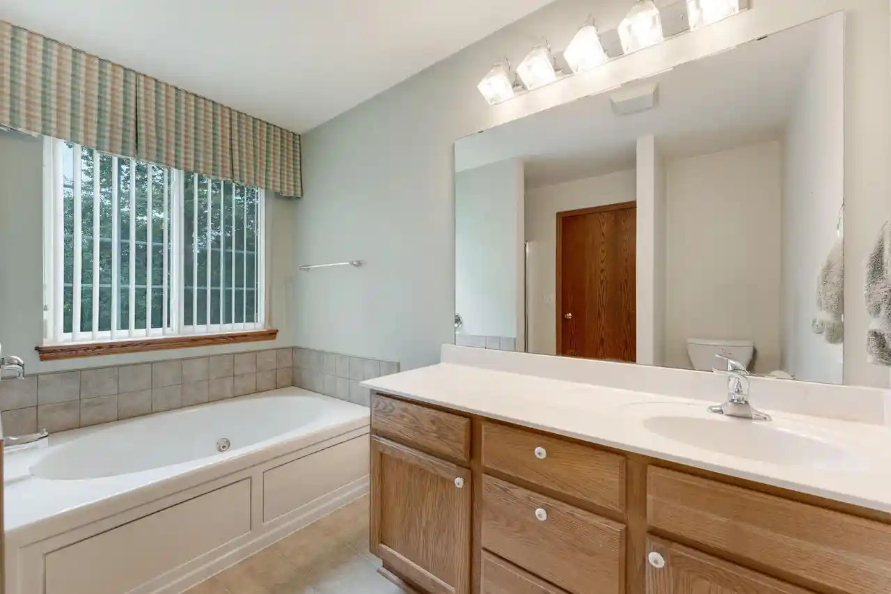 2nd image of 755 Meadowview Lane Lane, Johnson Creek, WI 53038 | MLS# 1975385