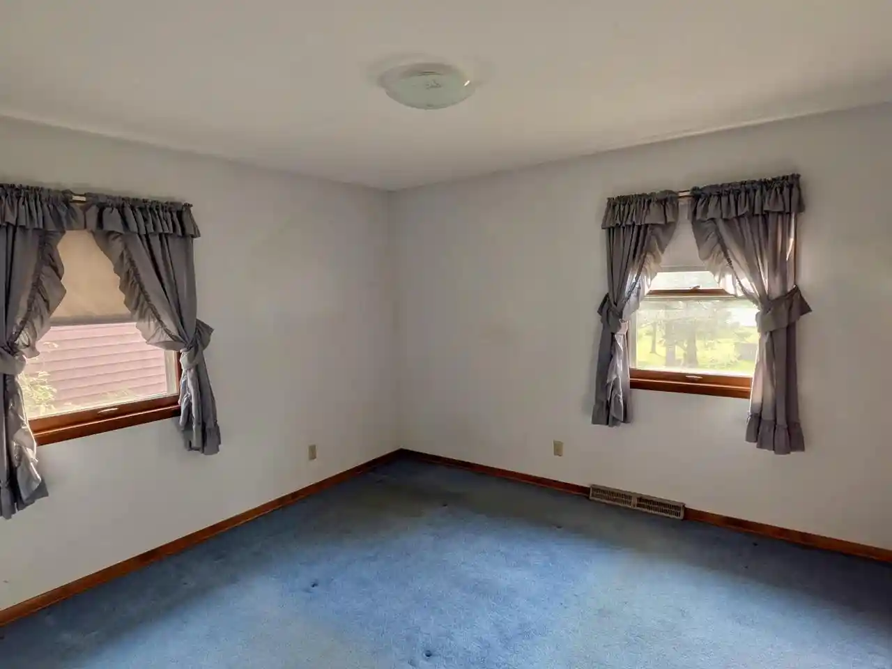 2nd image of 700 Lutheran Street Street, Platteville, WI 53818 | MLS# 2030025